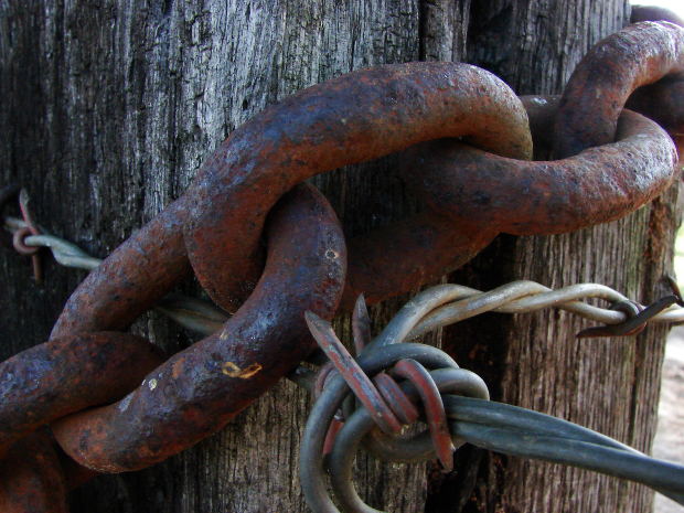 iron-rust-chain